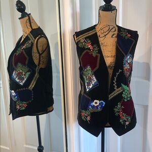 Vintage Black Velvet Christmas Vest  Patchwork Appliqué Beaded Embroidered  M